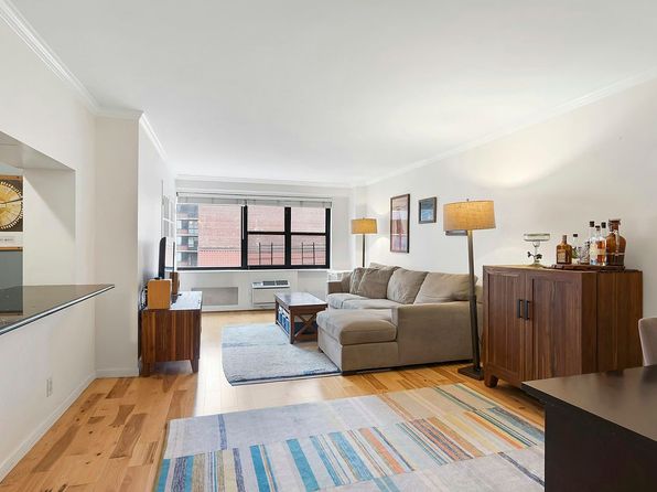 340 E 74th St, New York, NY 