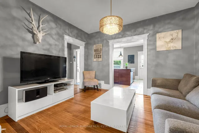 Additional image 7 of 187 Victoria Ave