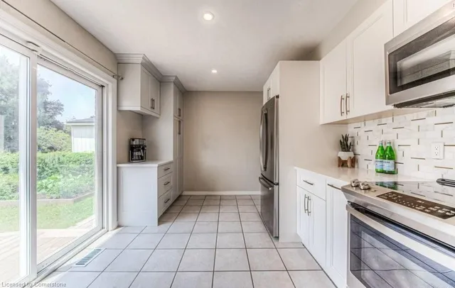 Additional image 14 of 117 The Country Way