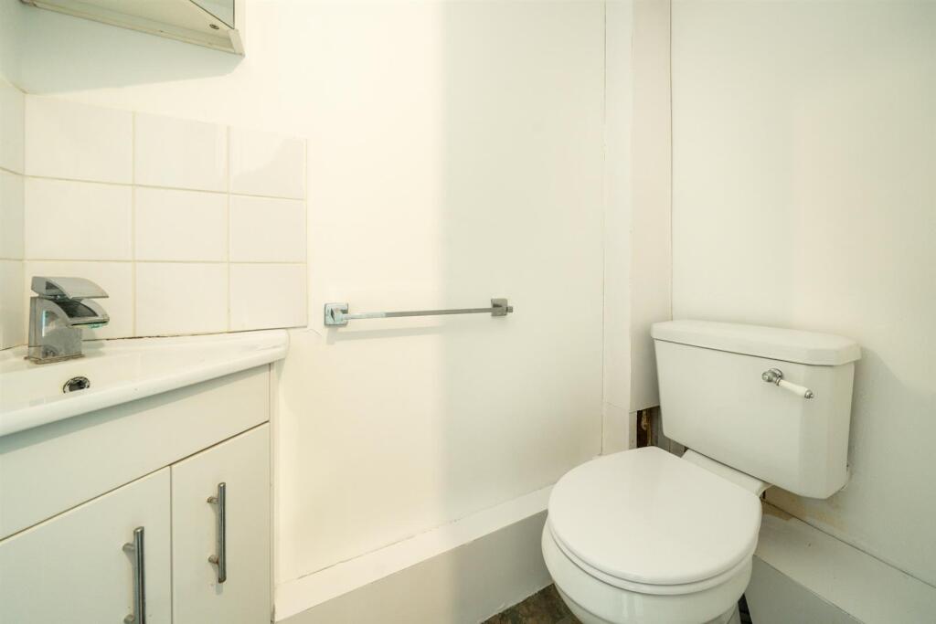 Additional image 9 of Hunt Close, St. Albans