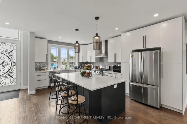 Additional image 9 of 87 Owen Pl