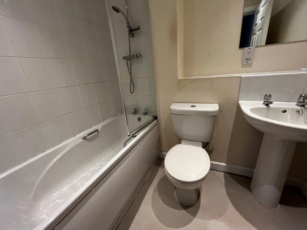 Additional image 4 of The Point