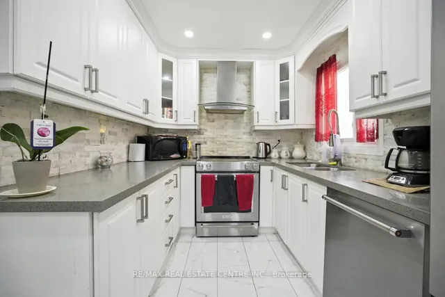 Additional image 15 of 21 Chopin Cres