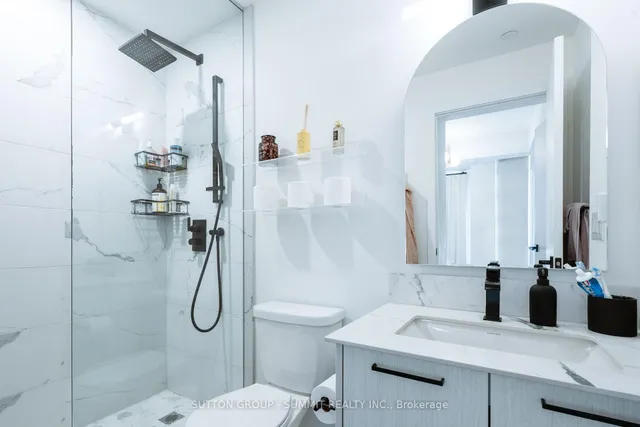 Additional image 24 of 861 Sheppard Ave Unit 18