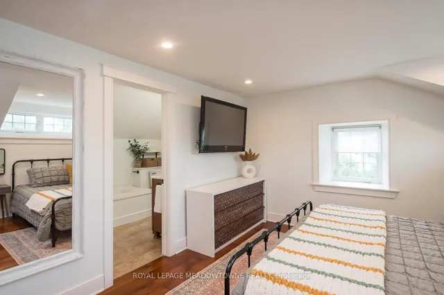 Additional image 28 of 10761 Guelph Line