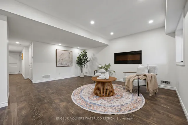 Additional image 37 of 6 Upper Mercer St Unit D16