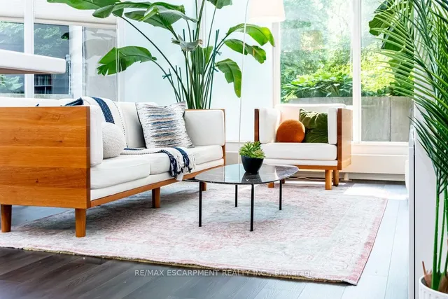 Additional image 11 of 66 Bay St Unit 102