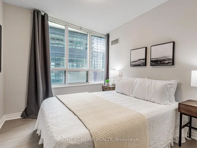 Additional image 17 of 23 Hollywood Ave Unit 510