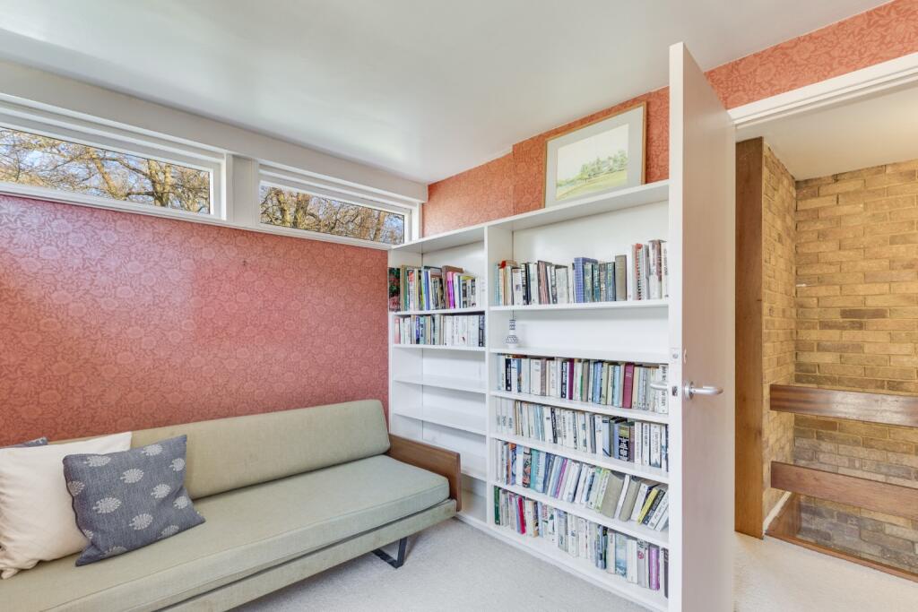 Additional image 14 of Willow Grove, Welwyn Garden City, Hertfordshire, AL8 7NA