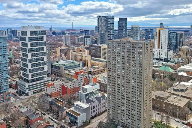 Additional image 28 of 21 Carlton St Unit 3809