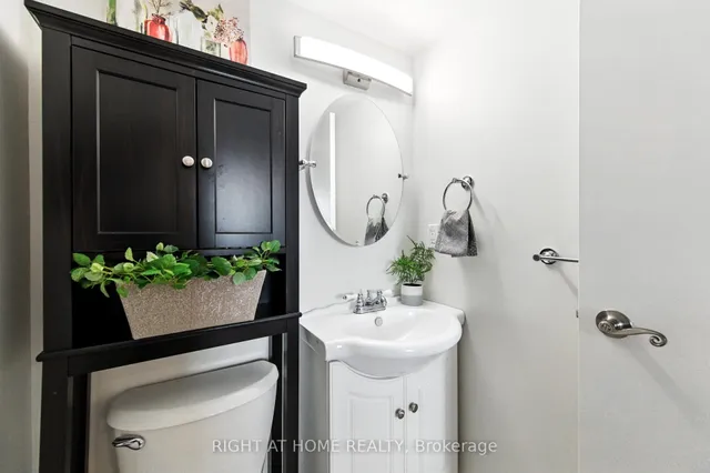 Additional image 25 of 700 Dynes Rd Unit 1008