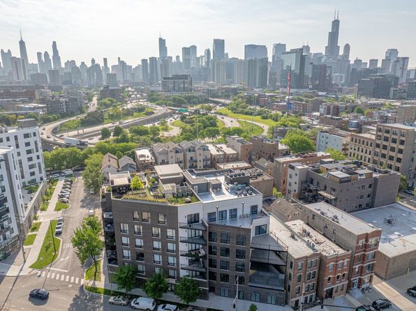 613 N Ogden Ave #4W, Chicago, IL 60642