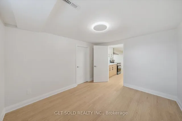 Additional image 24 of 7149 Delmonte Cres