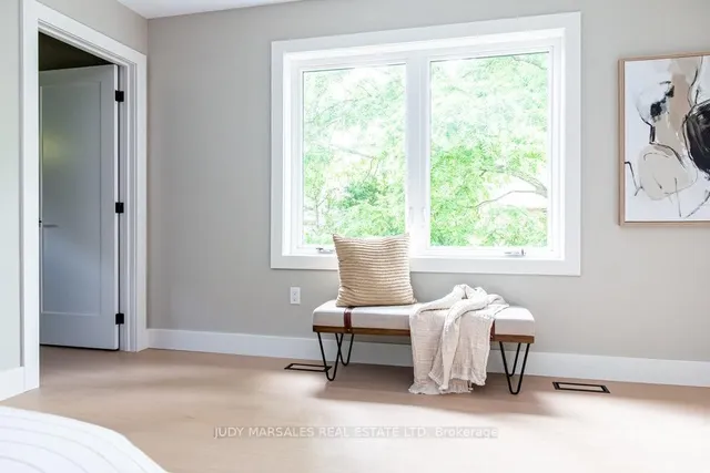 房产图片 26 - 28 PARKSIDE Ave