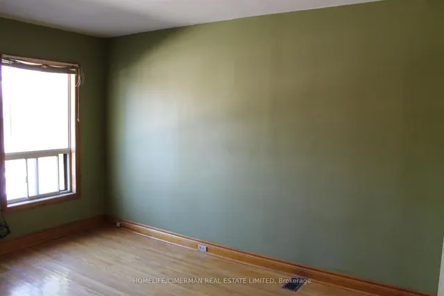 Additional image 9 of 650 Brock Ave