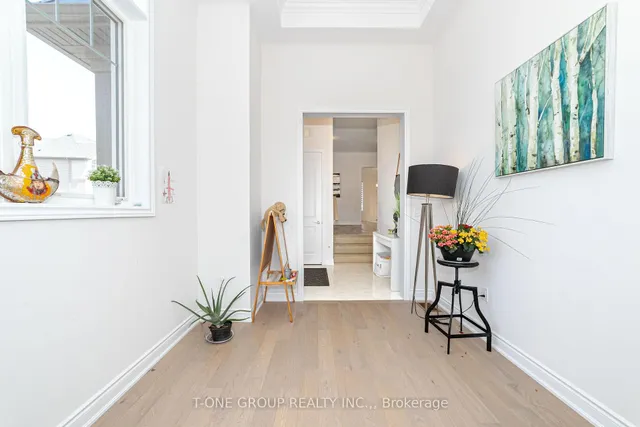 Additional image 8 of 26 Merlin St