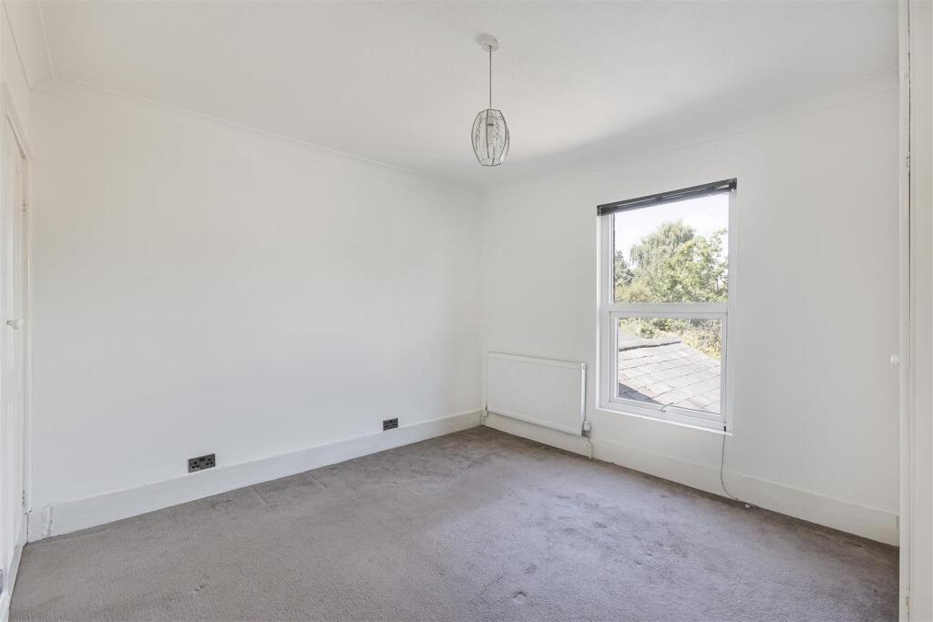 Additional image 12 of Station Road, Harpenden, AL5