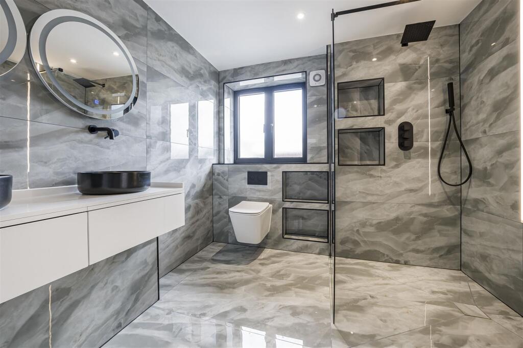 Additional image 26 of Mount Pleasant Lane, Bricket Wood