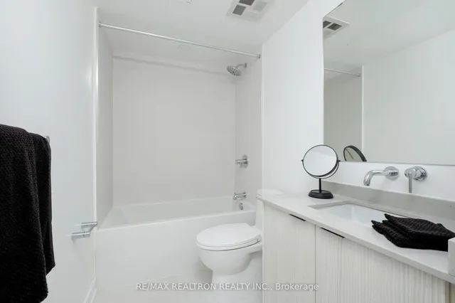 房产图片 20 - 172 Clonmore Dr