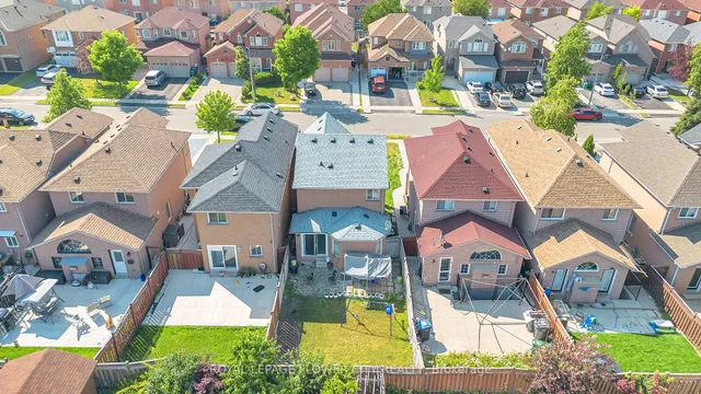 Additional image 43 of 33 Fiddleneck Cres