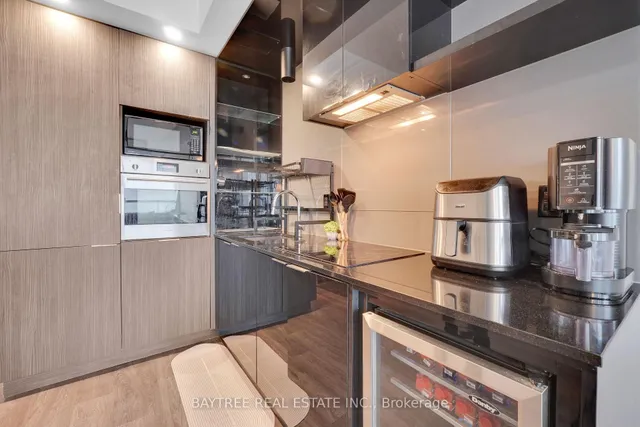 Additional image 4 of 70 Temperance St Unit 2610