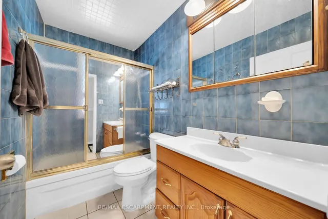 Additional image 11 of 150 Whitney Ave