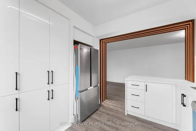 Additional image 30 of 195 Merton St Unit 515