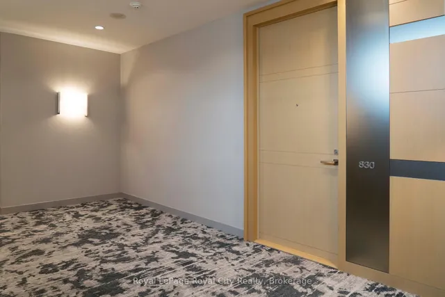 Additional image 33 of 39 Queens Quay Unit 830