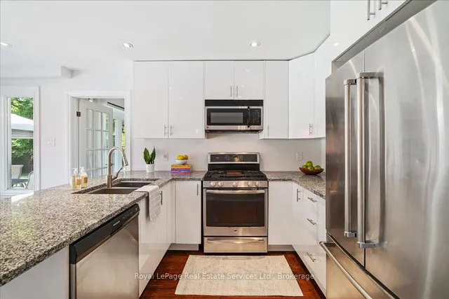 Additional image 12 of 471 Deerhurst Dr