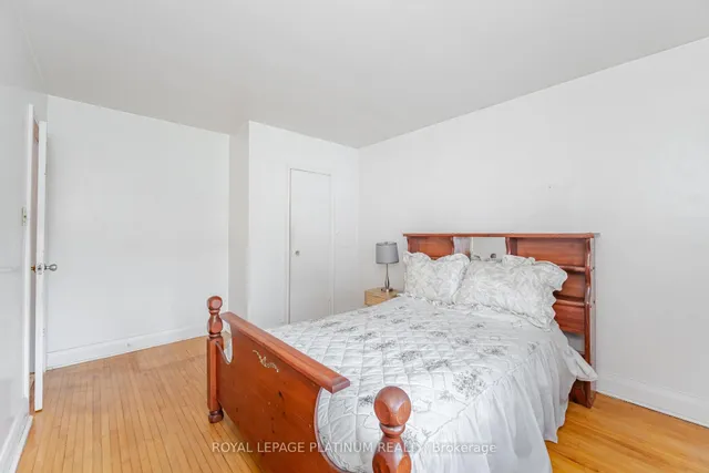 Additional image 11 of 79 Manitoba St