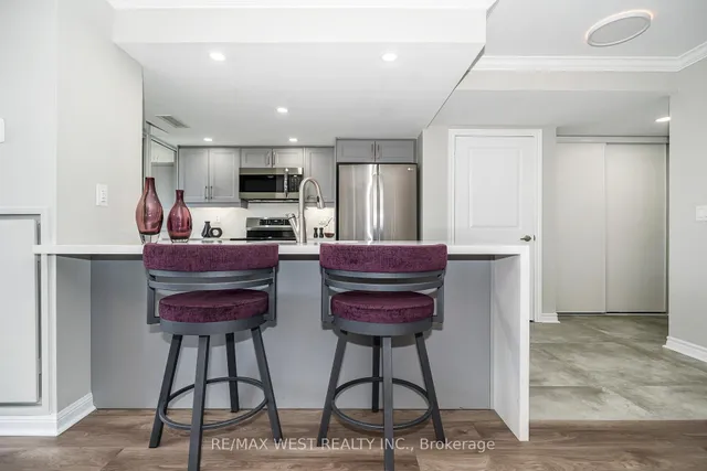 Additional image 17 of 15 Stafford St Unit 705