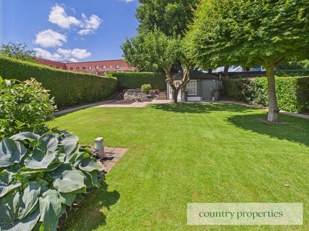 Additional image 11 of Peartree Lane, Welwyn Garden City, AL7