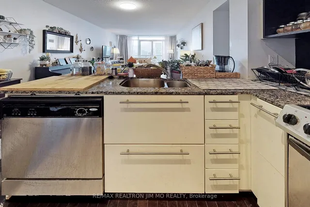 Additional image 9 of 21 Carlton St Unit 3809