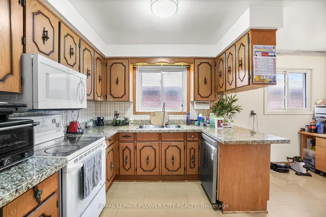 房产图片 15 - 167 SHOREHAM Dr