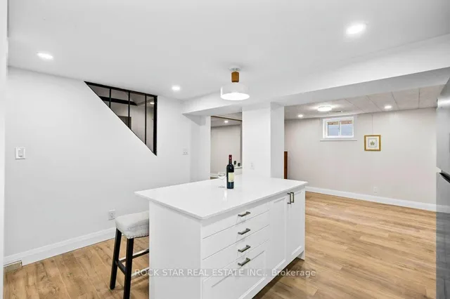 Additional image 24 of 25 Greeningdon Dr