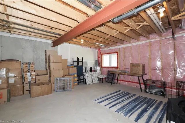 Additional image 40 of 1989 Ottawa St Unit 11