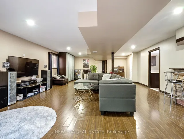 Additional image 26 of 607 Eaglewood Dr