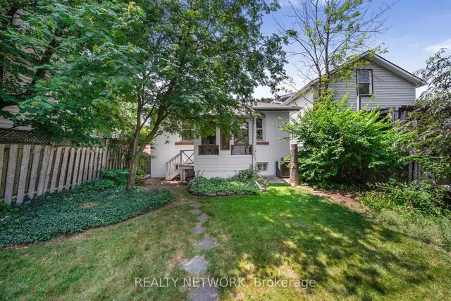 Additional image 39 of 549 Upper Wentworth St