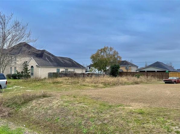 8318 Swiftwater Ln, Houston, TX 77075