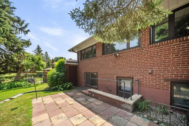 Additional image 33 of 169 Thistle Down Blvd