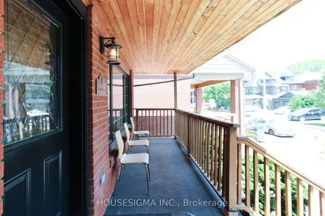 Additional image 3 of 8 Mountain Ave