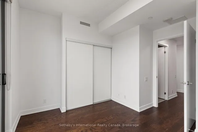 Additional image 13 of 1815 Yonge St Unit 1806