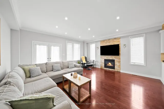 Additional image 13 of 15 Watt Ave