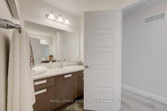 Additional image 38 of 43 Greyhawk St