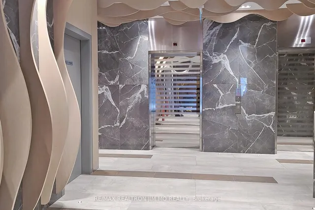 Additional image 39 of 21 Carlton St Unit 3809