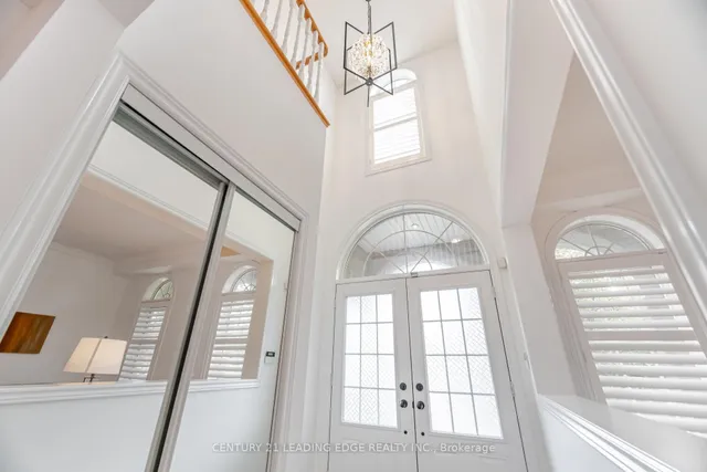 Additional image 6 of 34 Royal Links Circ