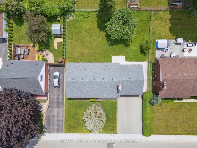 Additional image 4 of 13 Meadowvale Ave