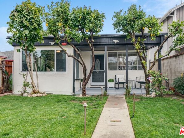 5514 Woodman Ave, Van Nuys, CA 91401