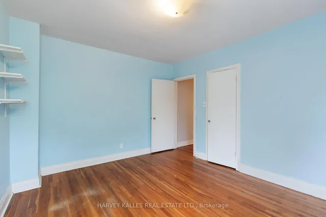 Additional image 28 of 15 Warwick Ave Unit 3