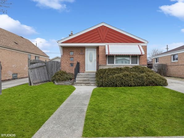 8033 S Kirkland Ave, Chicago, IL 60652